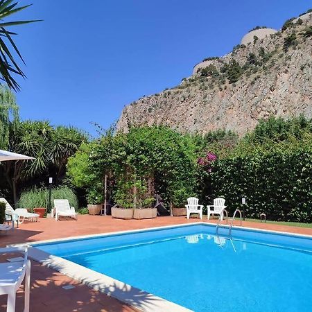 Da Nonna Cettina Appartamento In Villa Con Piscina Палермо Екстер'єр фото