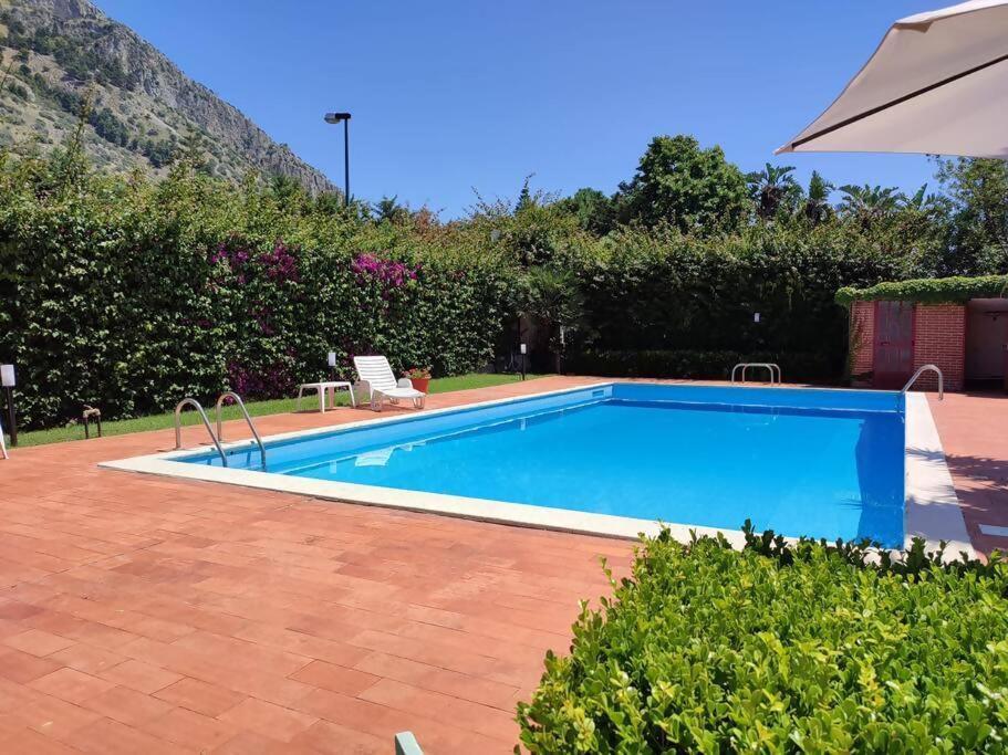 Da Nonna Cettina Appartamento In Villa Con Piscina Палермо Екстер'єр фото