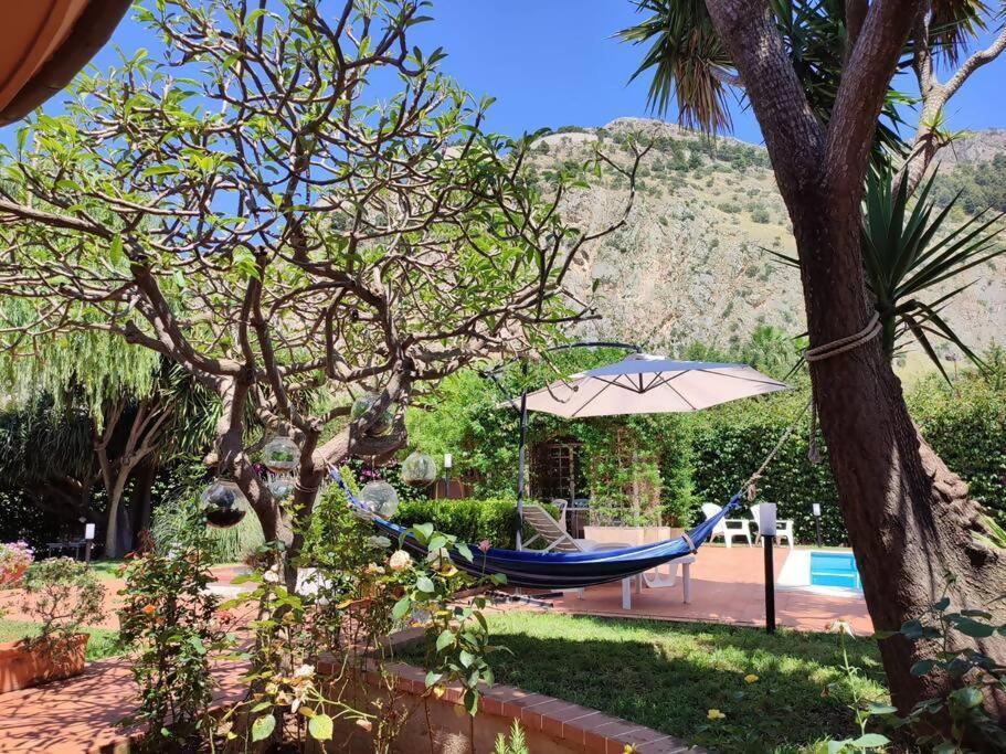 Da Nonna Cettina Appartamento In Villa Con Piscina Палермо Екстер'єр фото